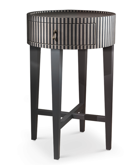 The Small Round Side Table 01
