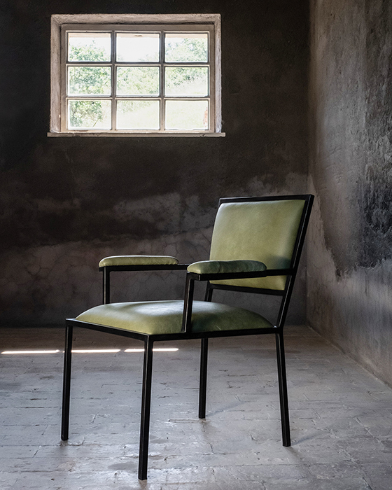 The Simple Armchair BB for Reschio