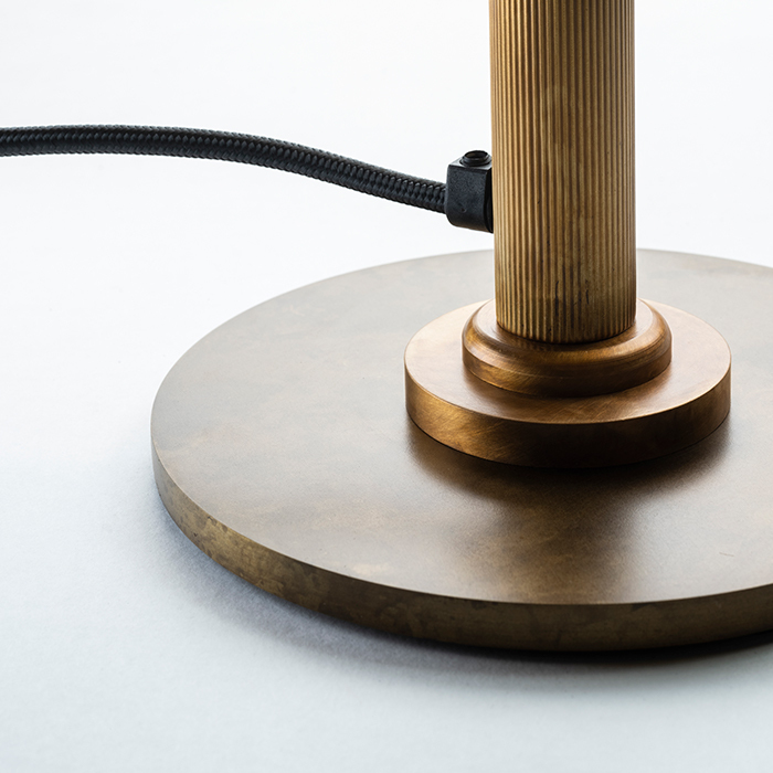 Velvet poggibonsi table lamp horizontal 1